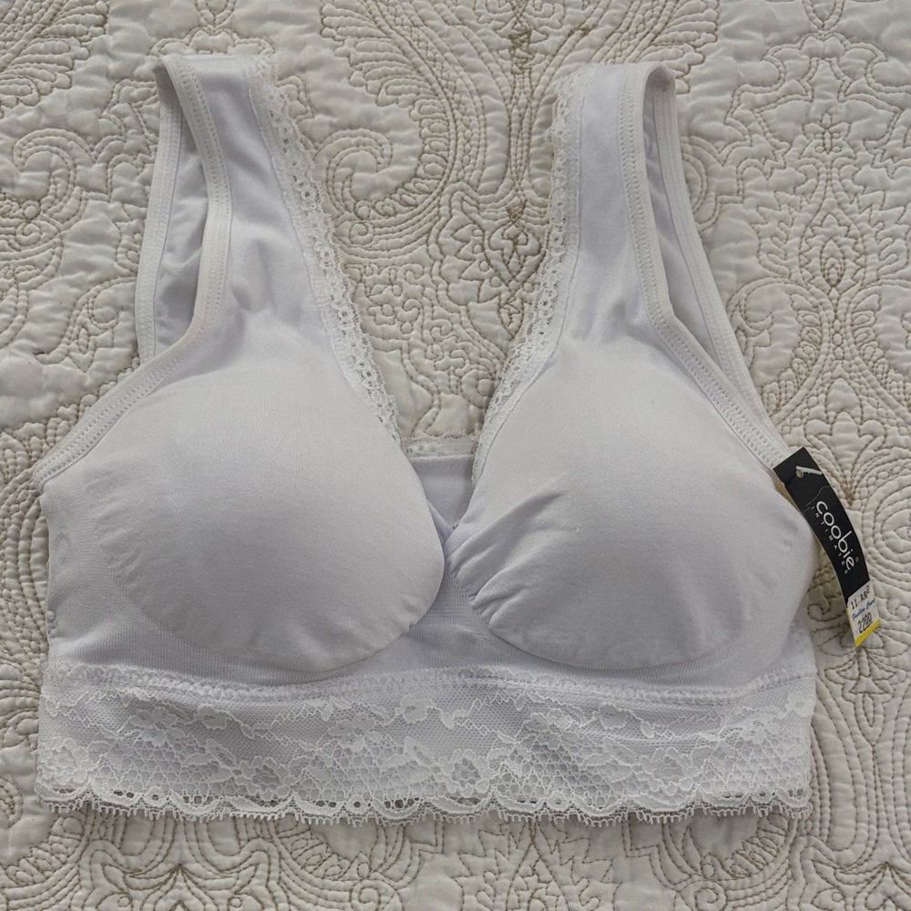 Coobie White Lace Trim Bralette